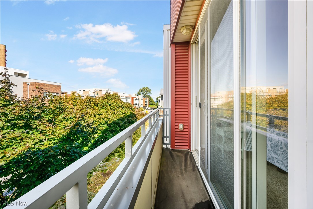 1257 W 74th Street Cleveland OH 44102