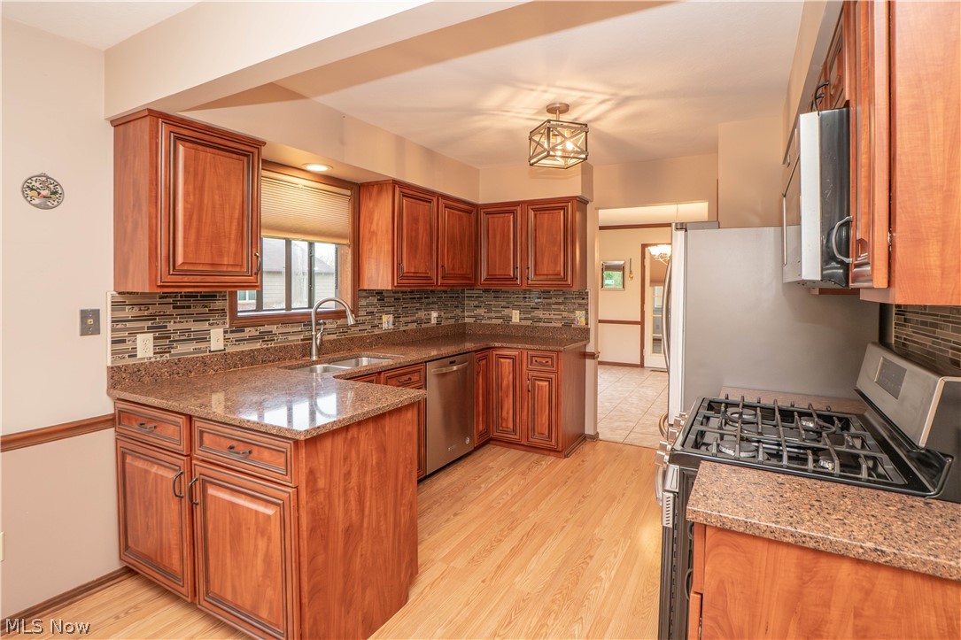 60 Picadilly Court Kent OH 44240