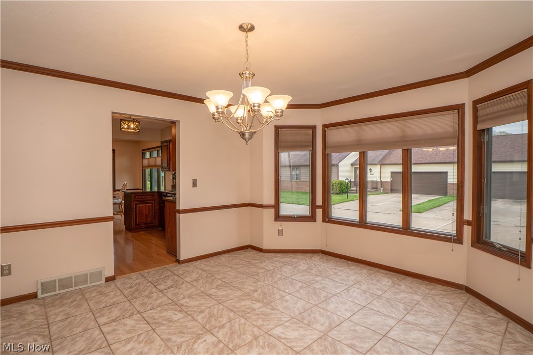 60 Picadilly Court Kent OH 44240