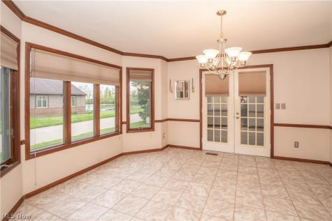 60 Picadilly Court Kent OH 44240