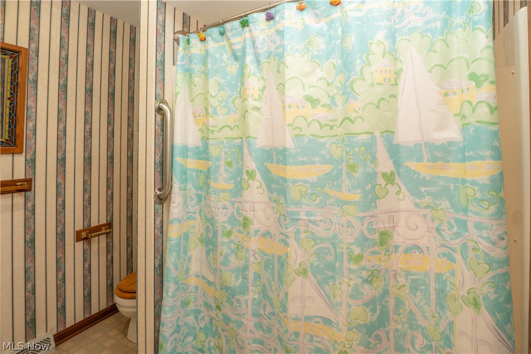 60 Picadilly Court Kent OH 44240