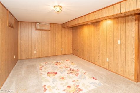 60 Picadilly Court Kent OH 44240