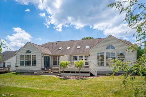 1643 Southpointe Circle NE Canton OH 44714