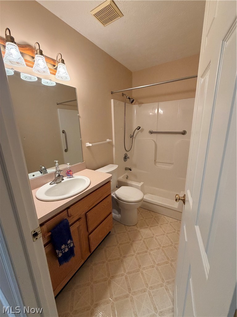 3551 E Prescott Circle Cuyahoga Falls OH 44223