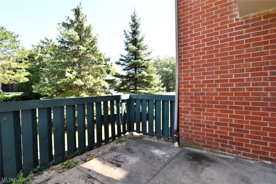 200 Fox Hollow Drive Mayfield Heights OH 44124