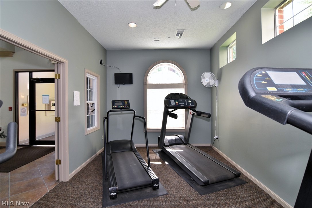 200 Fox Hollow Drive Mayfield Heights OH 44124