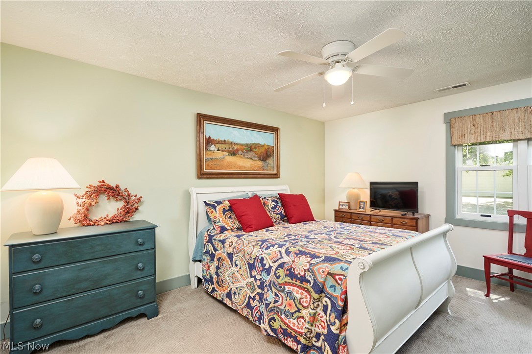 885 Kenton Court Akron OH 44313