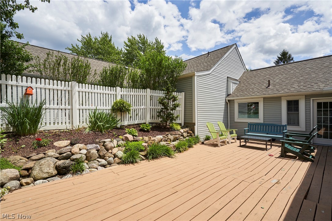 885 Kenton Court Akron OH 44313
