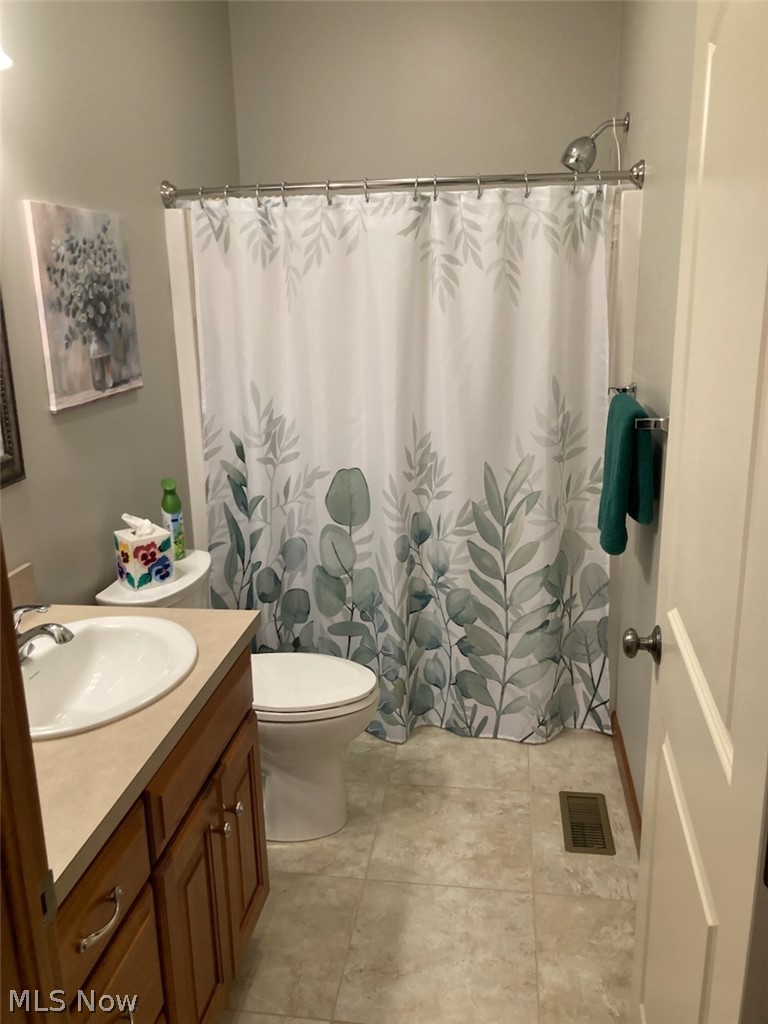 1335 Meadowbrook Drive Dover OH 44622