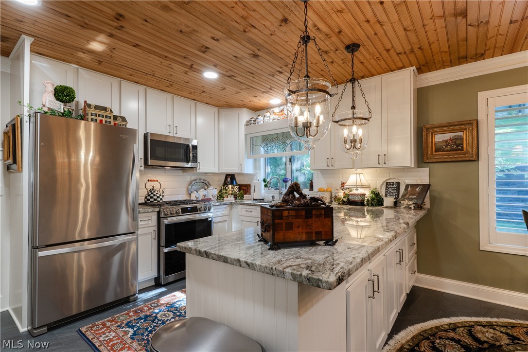 6782 Windward Hills Drive Brecksville OH 44141