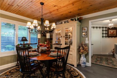 6782 Windward Hills Drive Brecksville OH 44141