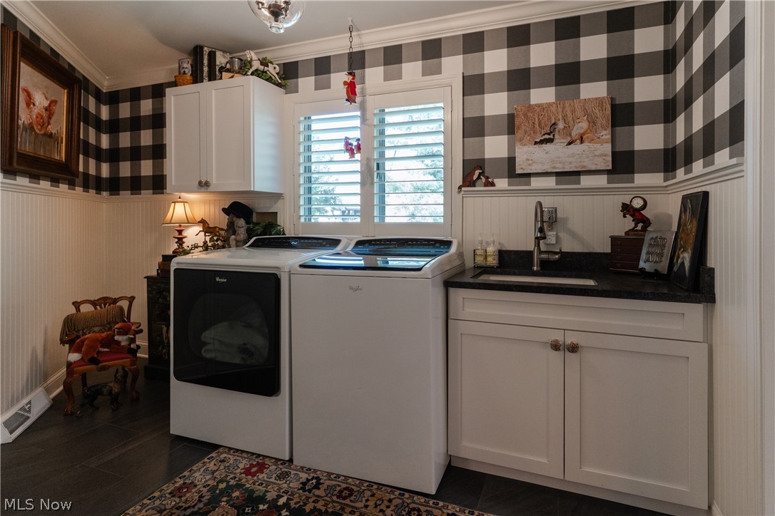 6782 Windward Hills Drive Brecksville OH 44141