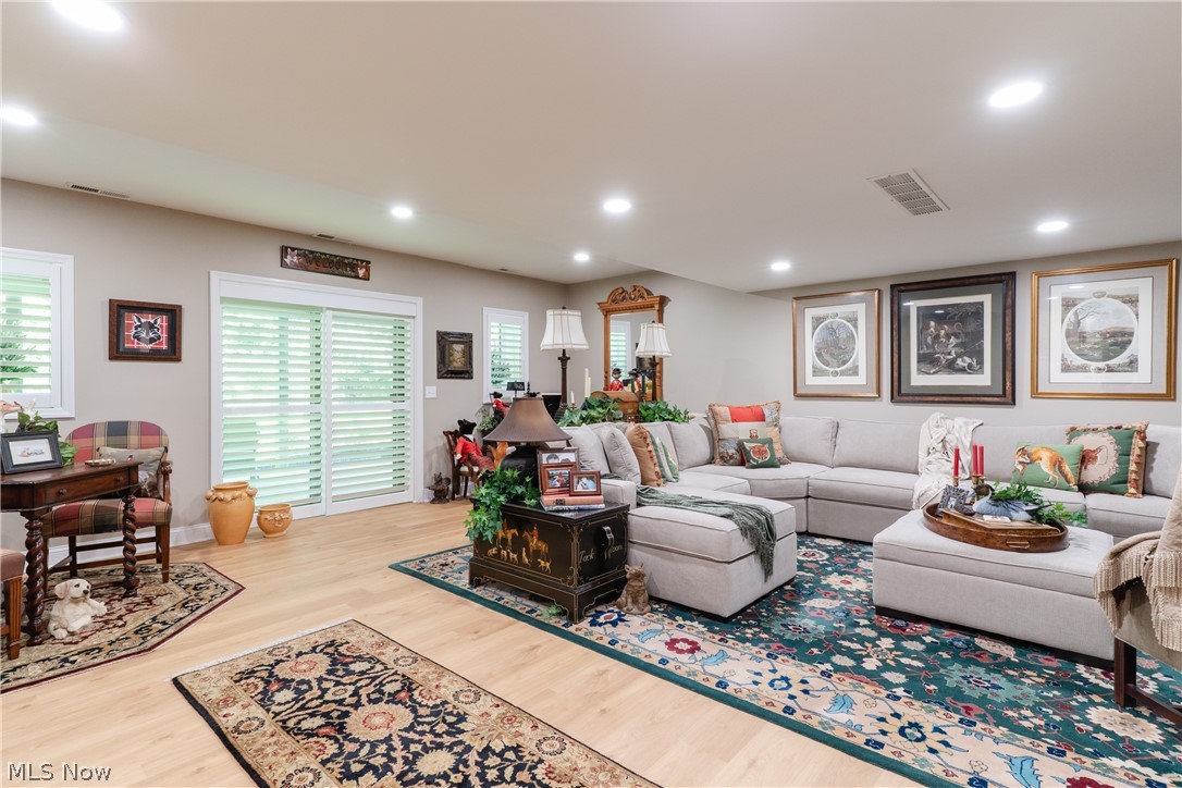 6782 Windward Hills Drive Brecksville OH 44141