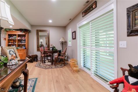 6782 Windward Hills Drive Brecksville OH 44141