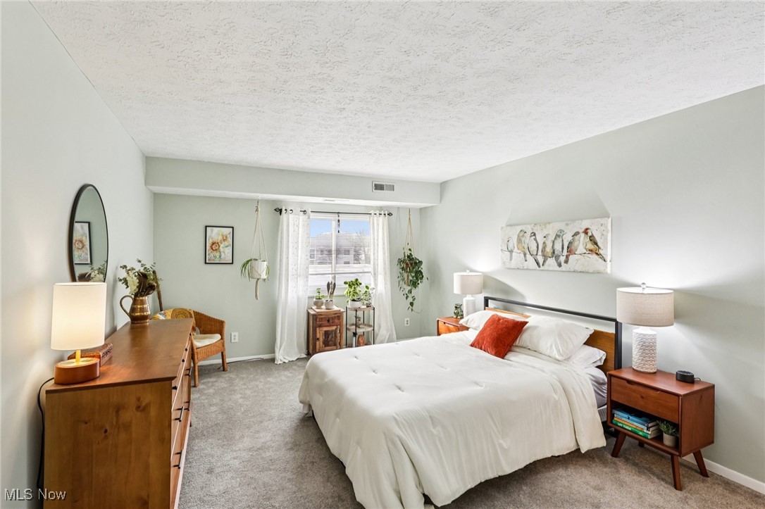 2880 N Bay Drive Westlake OH 44145