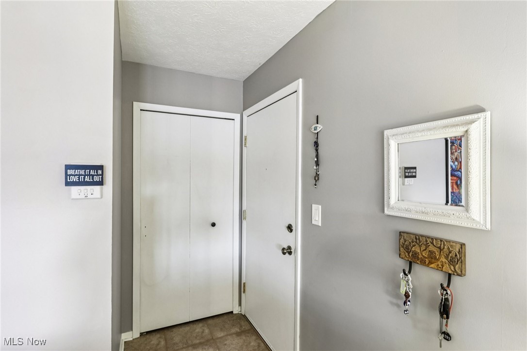 2880 N Bay Drive Westlake OH 44145