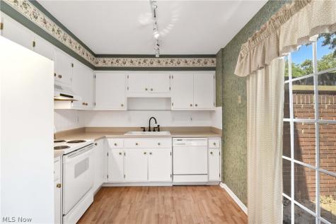 3719 Addington Court Fairview Park OH 44126