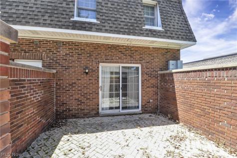 3719 Addington Court Fairview Park OH 44126