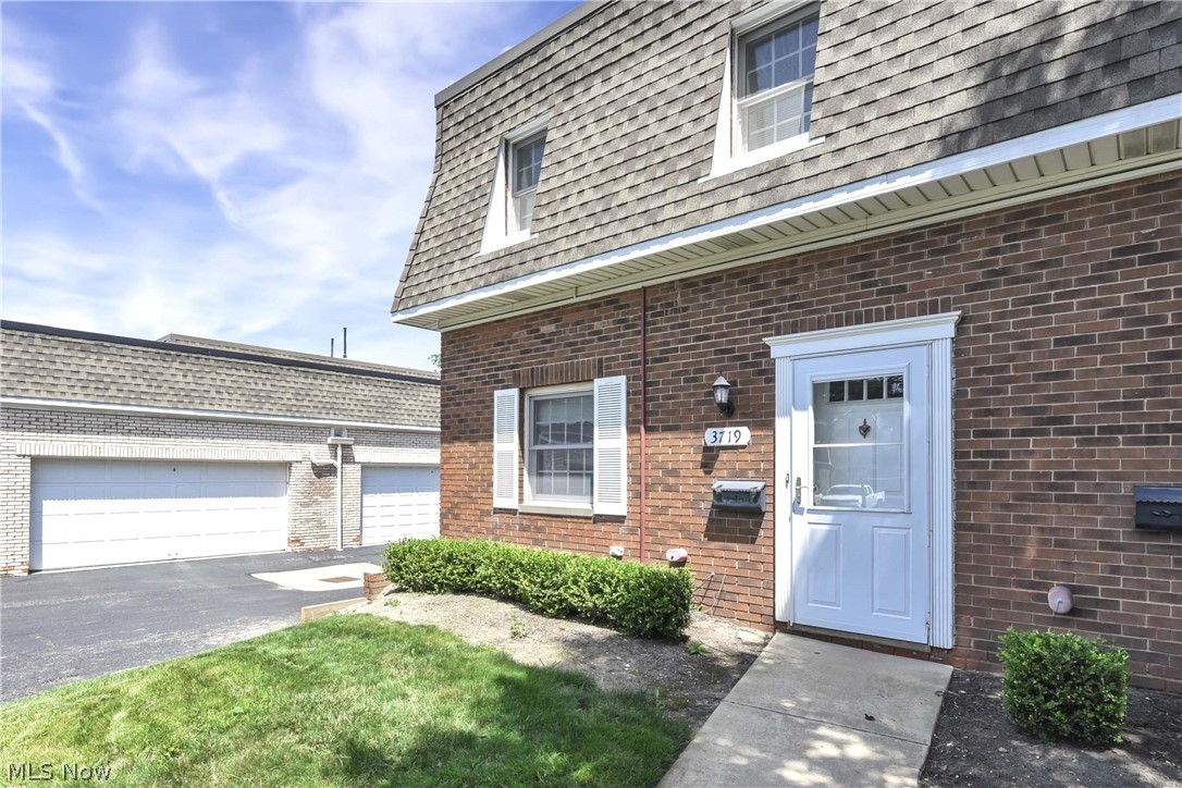 3719 Addington Court Fairview Park OH 44126