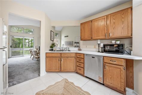 1006 Powers Avenue Youngstown OH 44505