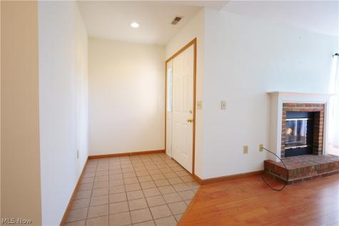 4501 Hunters Chase Lane Wooster OH 44691