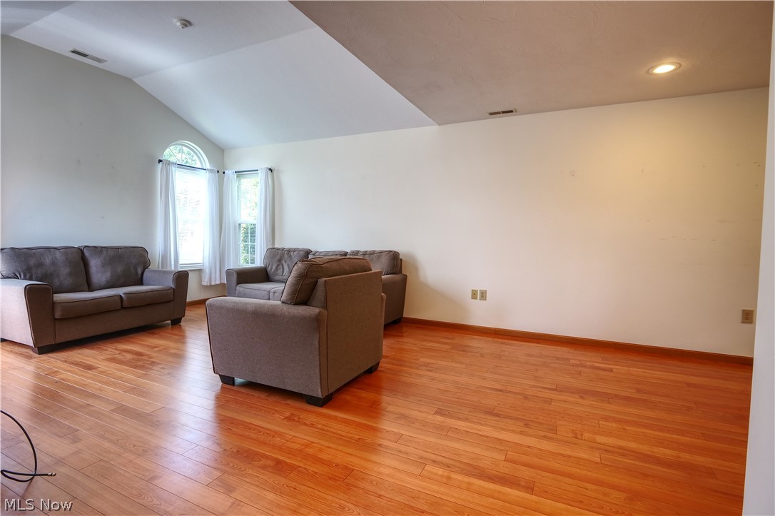 4501 Hunters Chase Lane Wooster OH 44691