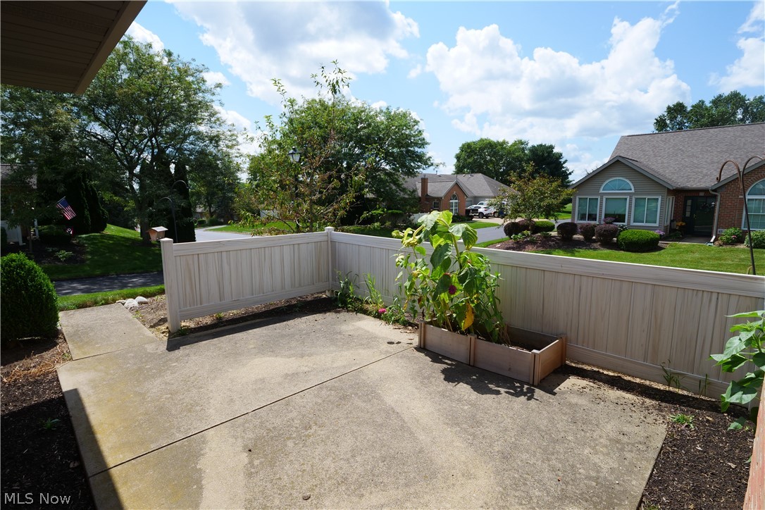 4501 Hunters Chase Lane Wooster OH 44691