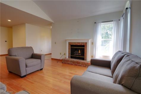 4501 Hunters Chase Lane Wooster OH 44691