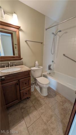 4842 Red Pine Way North Ridgeville OH 44039