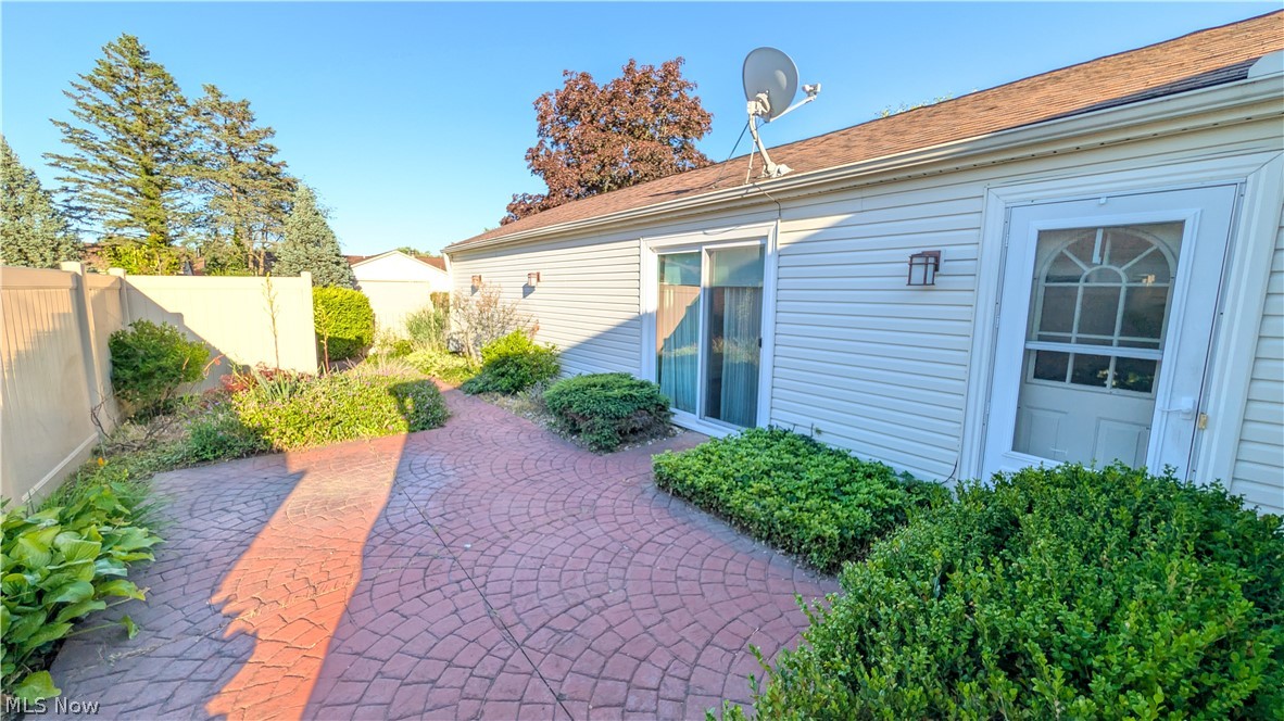 4842 Red Pine Way North Ridgeville OH 44039
