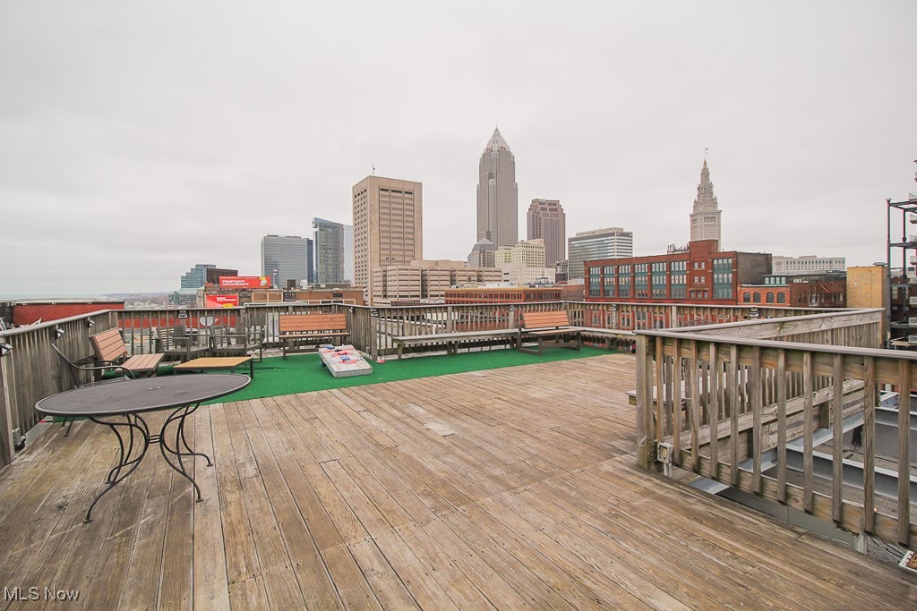 1133 W 9th Street Cleveland OH 44113