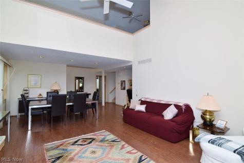 16 Chelsea Court Beachwood OH 44122