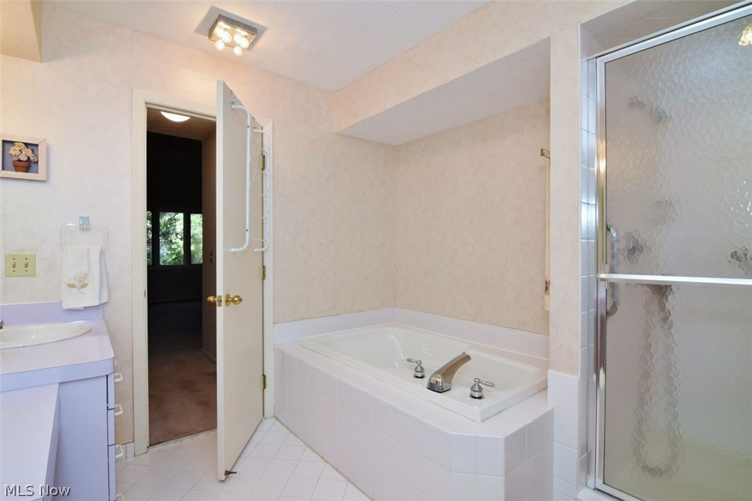 16 Chelsea Court Beachwood OH 44122