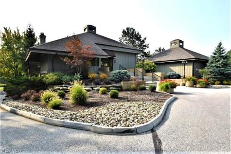 16 Chelsea Court Beachwood OH 44122