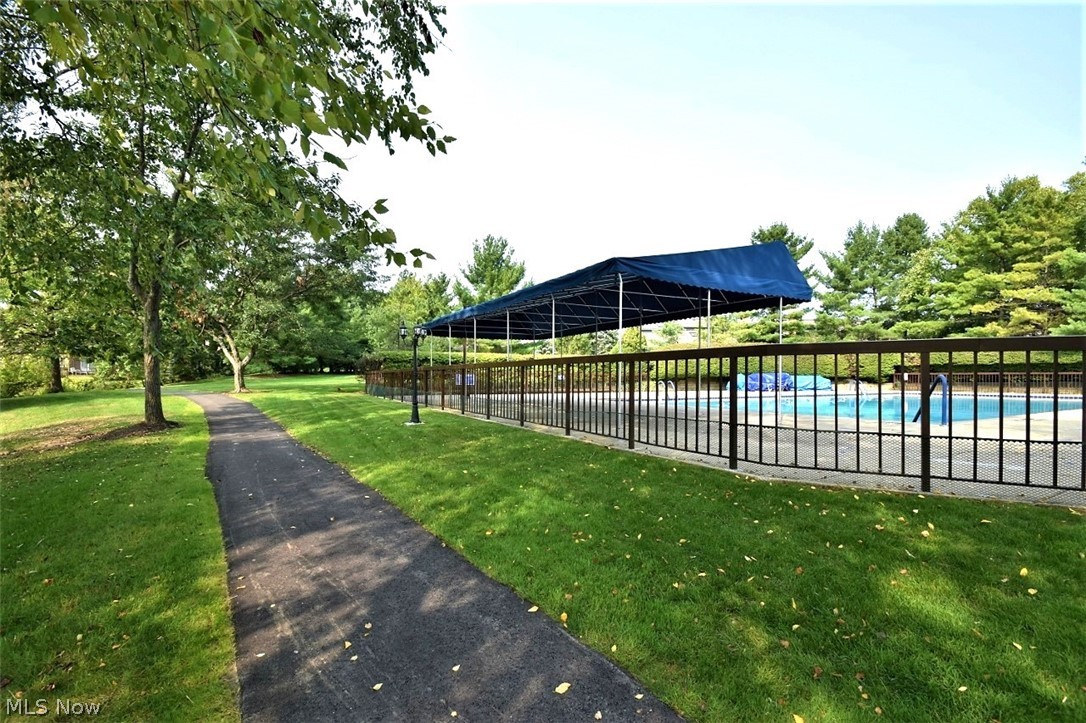 16 Chelsea Court Beachwood OH 44122