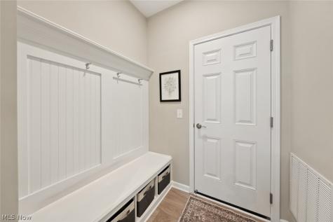 690 Harbour Town Court Avon Lake OH 44012