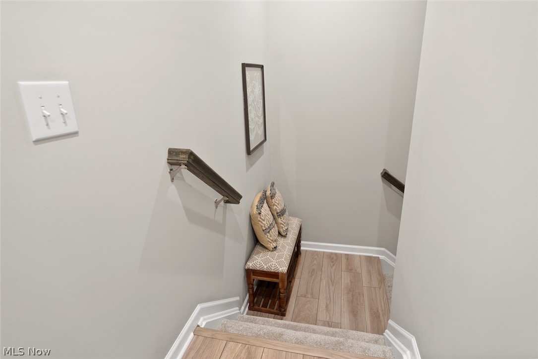 690 Harbour Town Court Avon Lake OH 44012