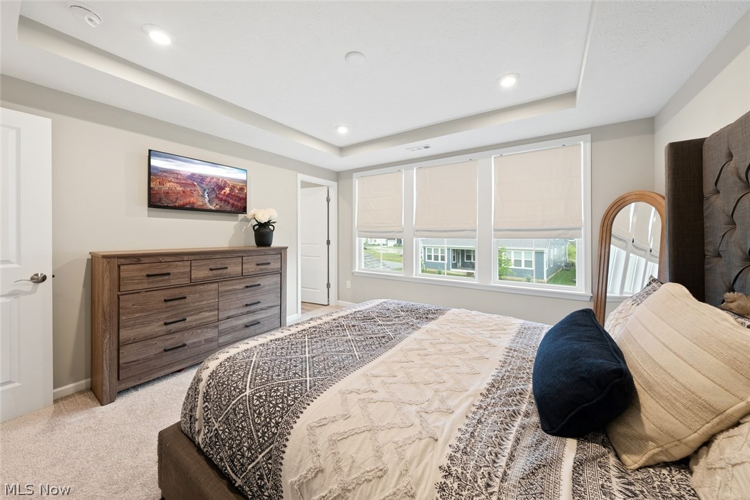 690 Harbour Town Court Avon Lake OH 44012