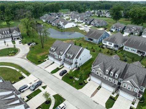 690 Harbour Town Court Avon Lake OH 44012