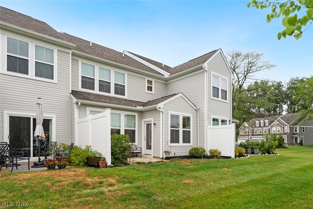 690 Harbour Town Court Avon Lake OH 44012