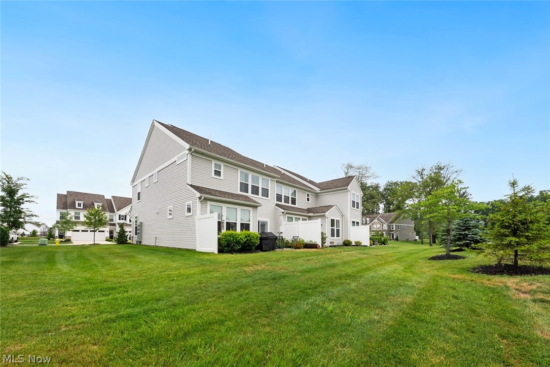 690 Harbour Town Court Avon Lake OH 44012