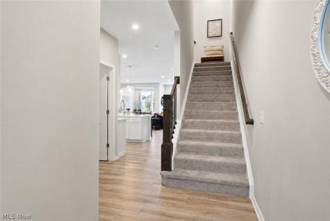 690 Harbour Town Court Avon Lake OH 44012