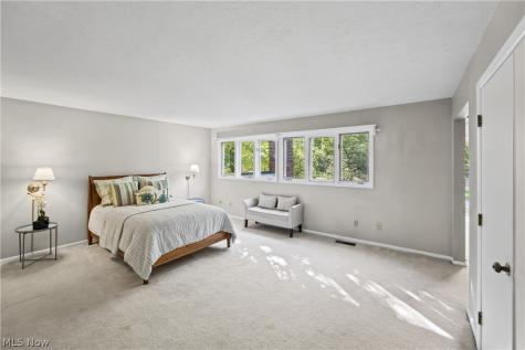 2595 N Moreland Boulevard Shaker Heights OH 44120