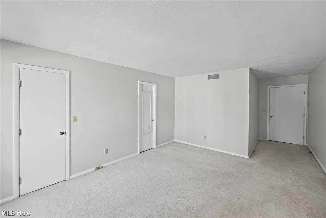 2595 N Moreland Boulevard Shaker Heights OH 44120
