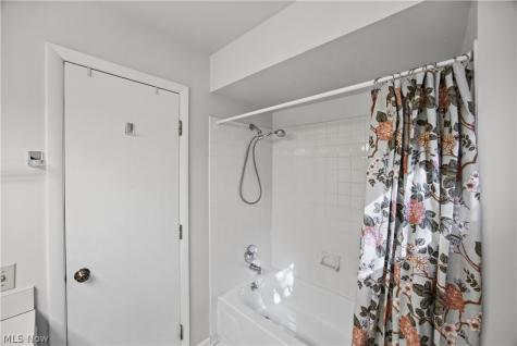 2595 N Moreland Boulevard Shaker Heights OH 44120