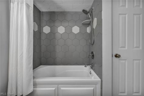 9838 Highgate Court Mentor OH 44060