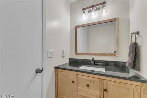 1748 Walnut Lane Rocky River OH 44116