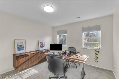 1748 Walnut Lane Rocky River OH 44116