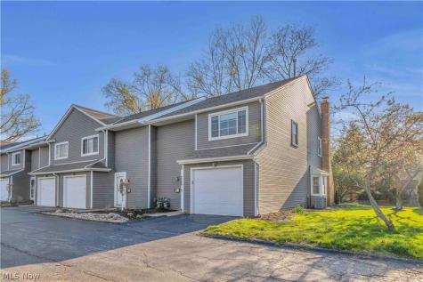 1748 Walnut Lane Rocky River OH 44116
