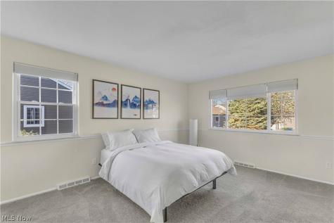 1748 Walnut Lane Rocky River OH 44116